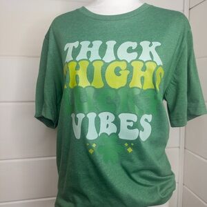 St Patricks Day Green Graphic Tee with Thick Thighs Lucky Vibes Print Tee